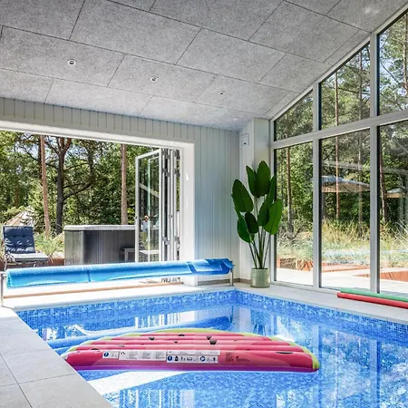 In With Sauna * Nexo